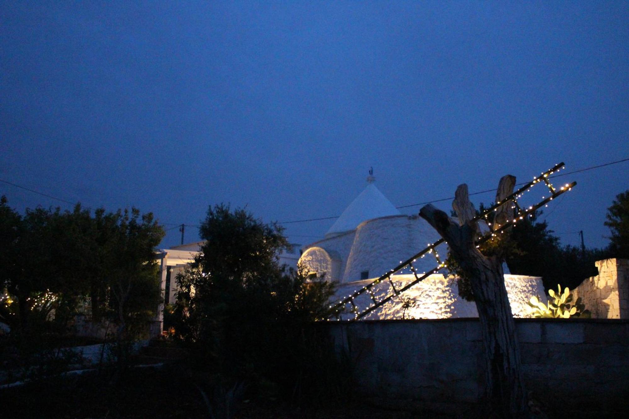 Maison d'hôtes Trullo Il Melograno à Ostuni Extérieur photo